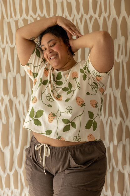 Strawberry Box-Tee
