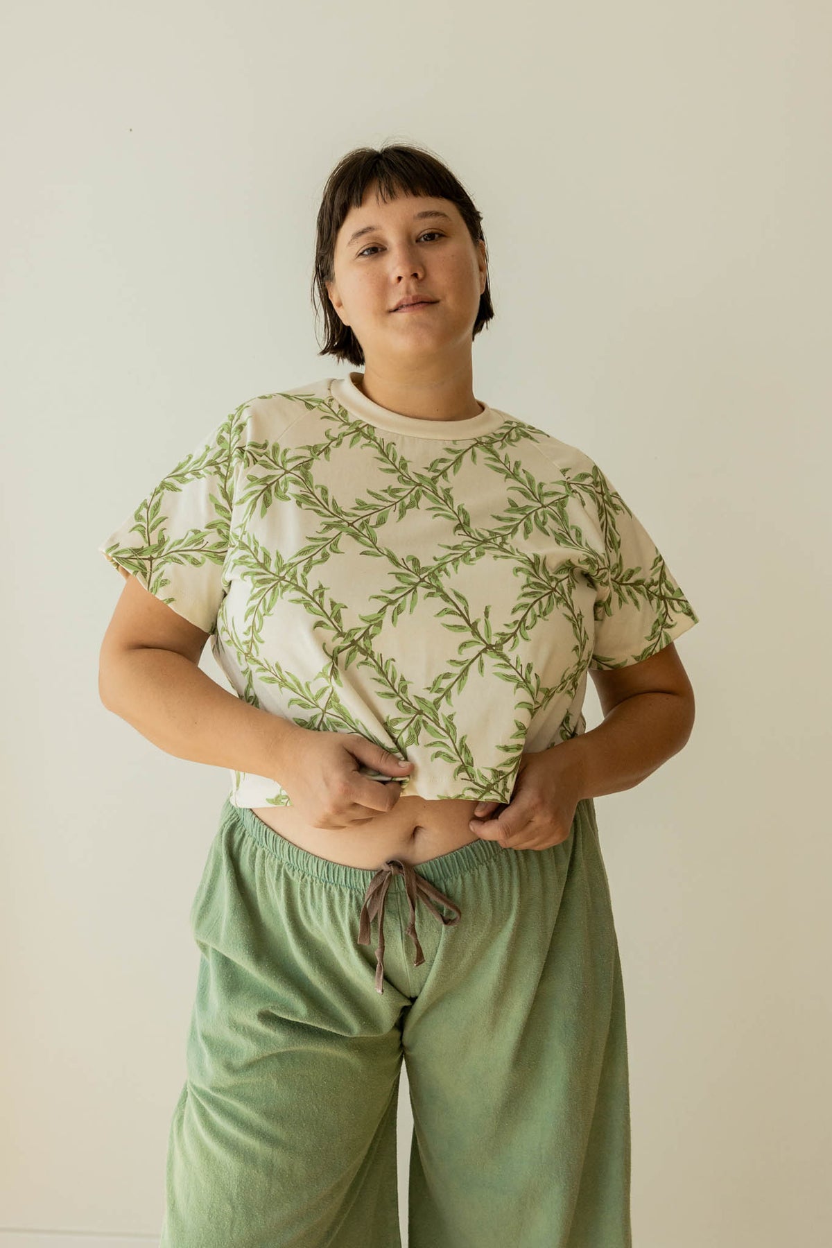 Willow Raglan Crop Tee