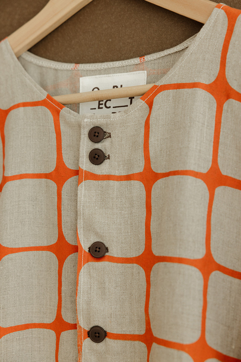 Hemp Button Tee - Orange Fence