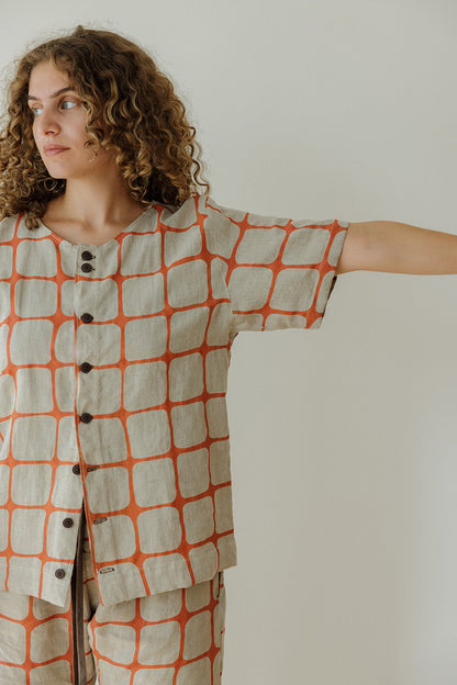 Hemp Button Tee - Orange Fence