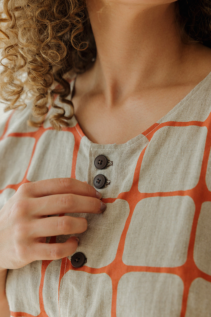 Hemp Button Tee - Orange Fence