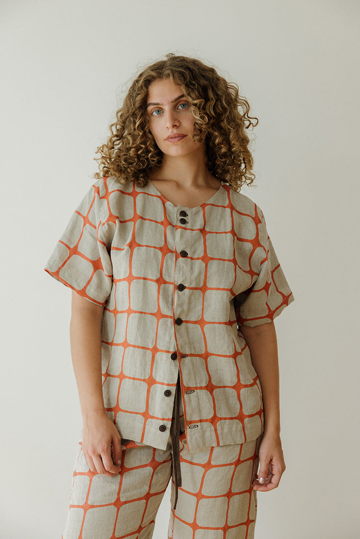 Hemp Button Tee - Orange Fence