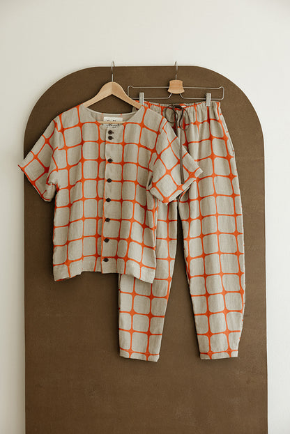 Hemp Button Tee - Orange Fence